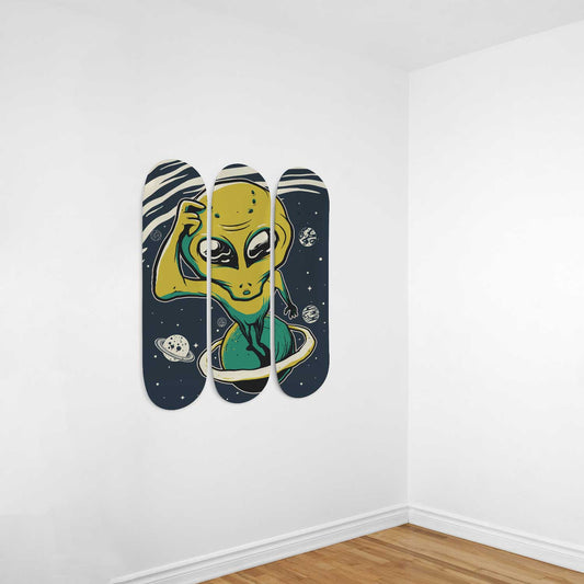 Welcome Alien Planet 3-Deck Skateboard Wall Art: Interstellar Masterpiece