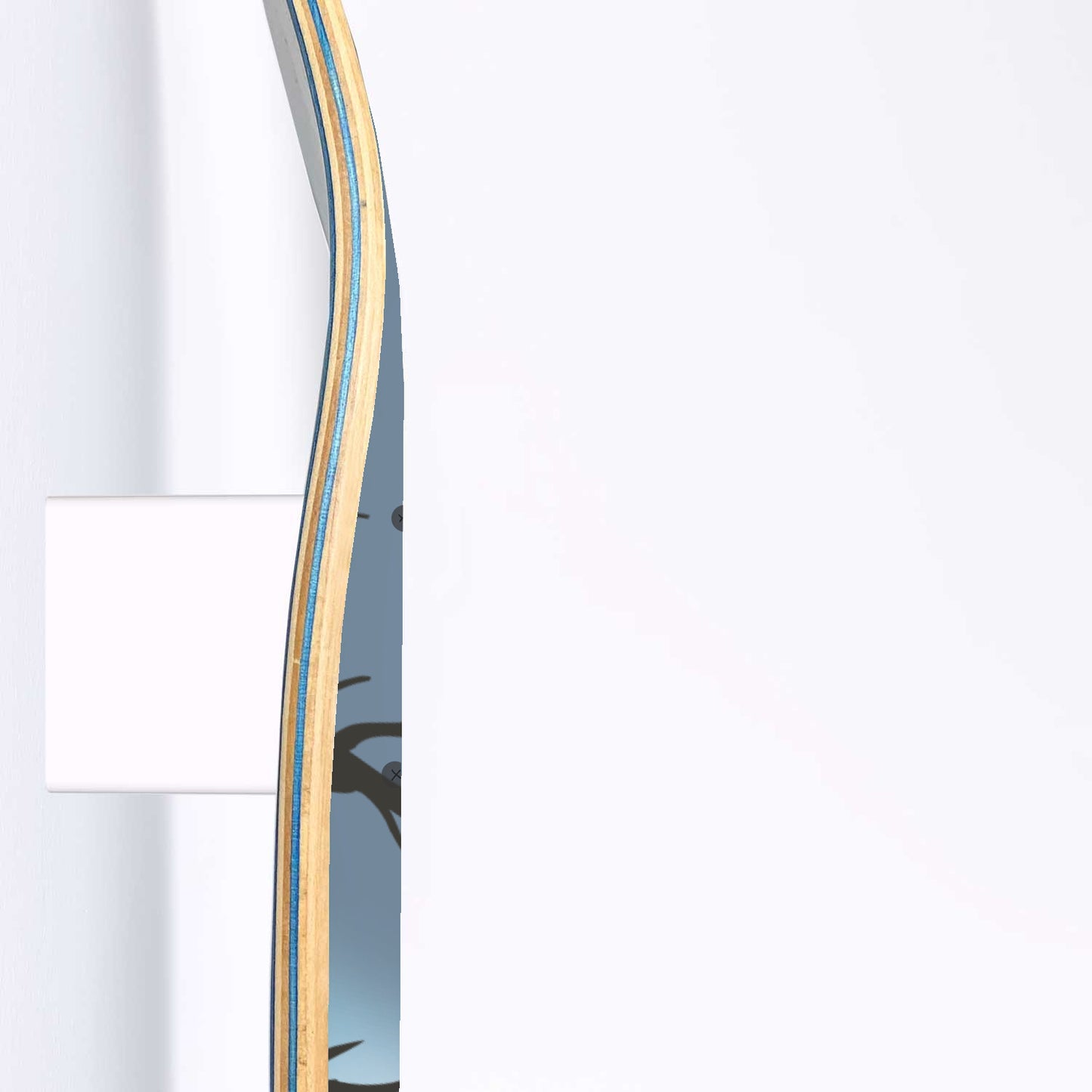 Wolf Howling at Night - Skateboard Wall Art